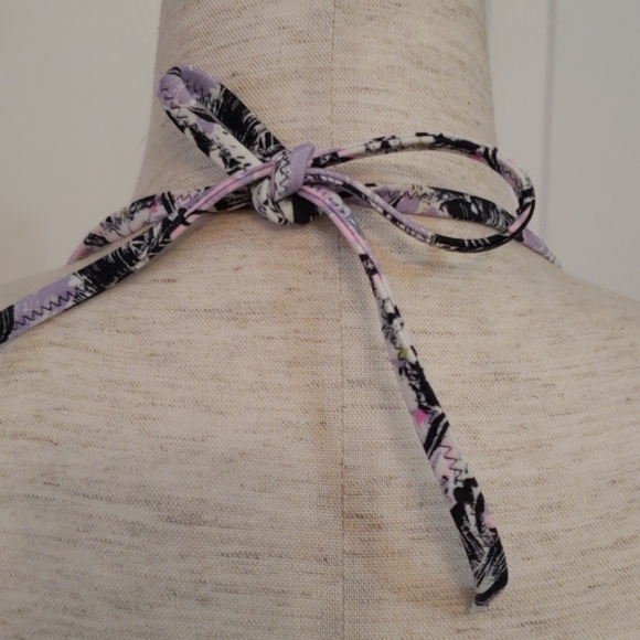 Victoria's Secret Floral Bikini Top only - Picture 10 of 16